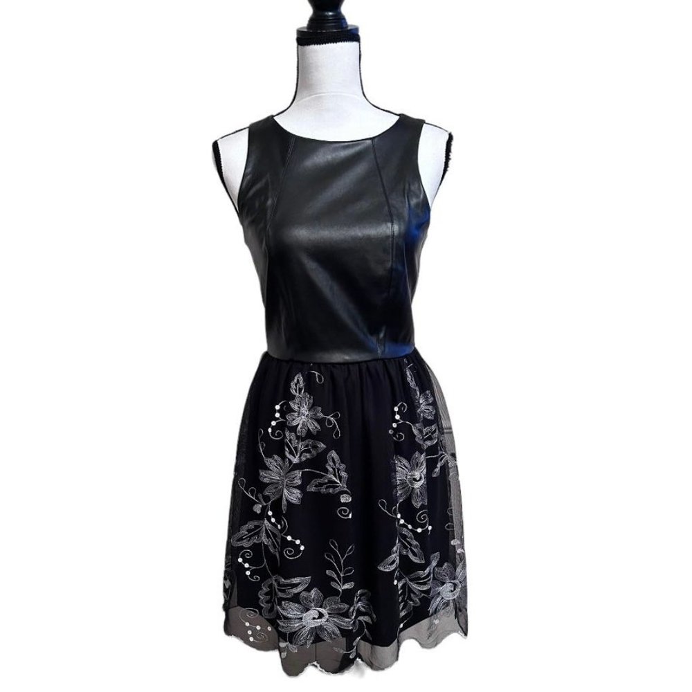 Love…ady Dress Leather(Faux) & Lace-Med